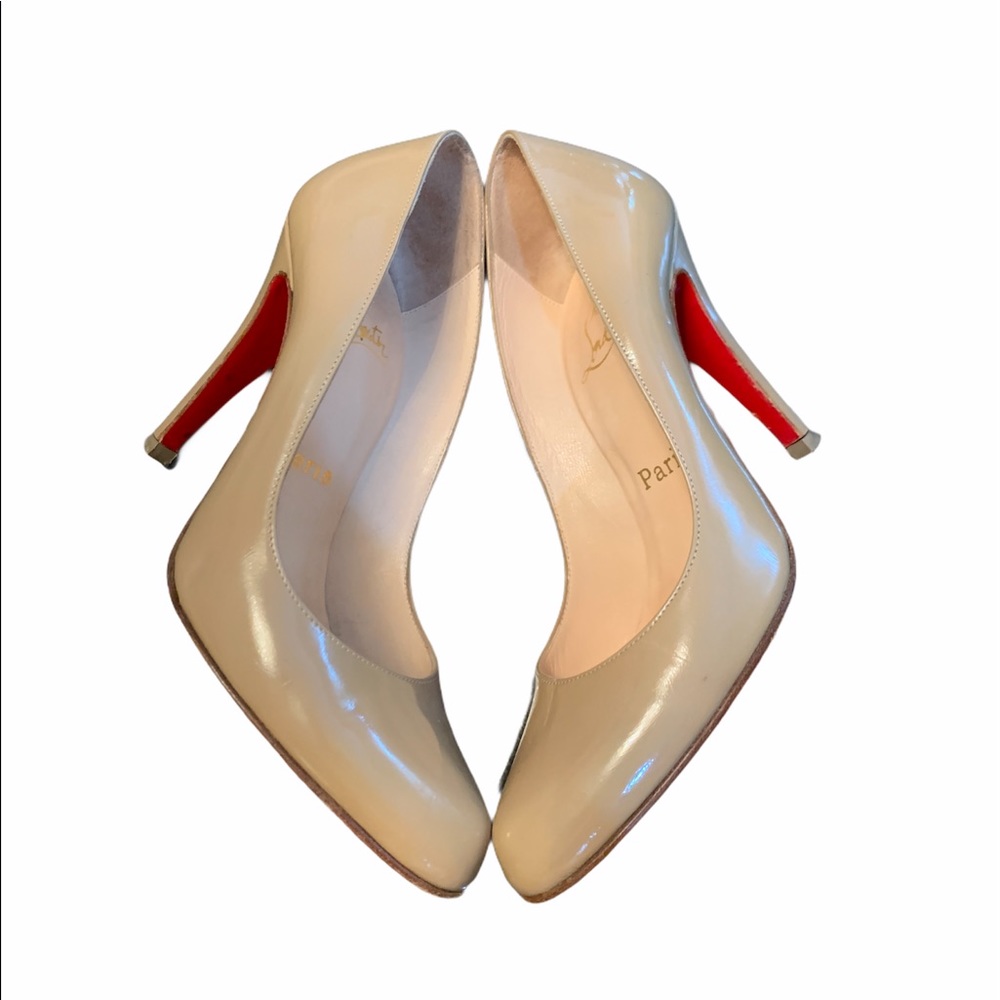 Christian Louboutin  patent leather pump in size 5 - Picture 4 of 8